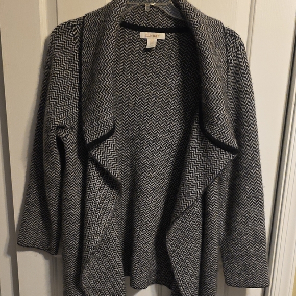 Ellen Tracy Gray Herringbone Cowl Neck Sweater - Picture 8 of 9